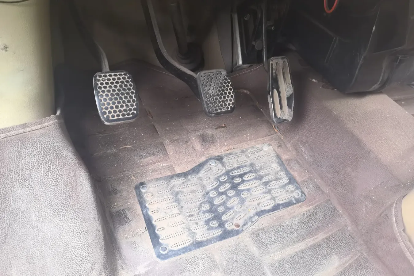 2018 DongFeng DFSK C35 1.5L 112HP L4 5MT,autocango,china used car exporter,china ev exporter,chinese used car exporter,chinese used ev exporter