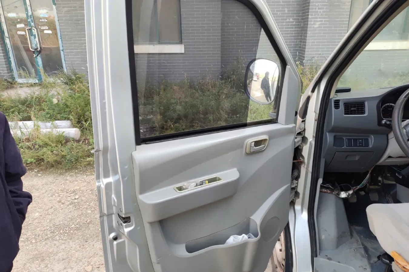 2012 Karry YouYou 1.2L 80HP L4 5MT,autocango,china used car exporter,china ev exporter,chinese used car exporter,chinese used ev exporter