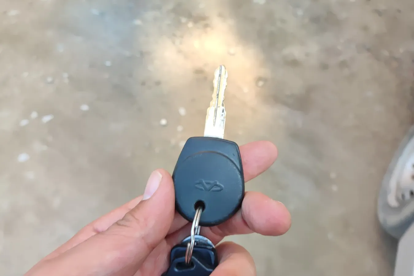 2012 Karry YouYou 1.2L 80HP L4 5MT,autocango,china used car exporter,china ev exporter,chinese used car exporter,chinese used ev exporter