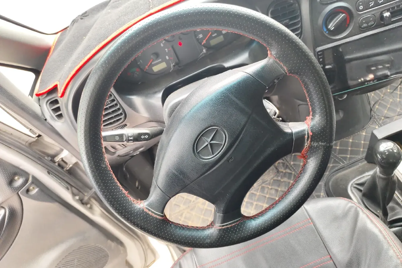 2015 JAC Refine 2.0L 147HP L4 5MT,autocango,china used car exporter,china ev exporter,chinese used car exporter,chinese used ev exporter