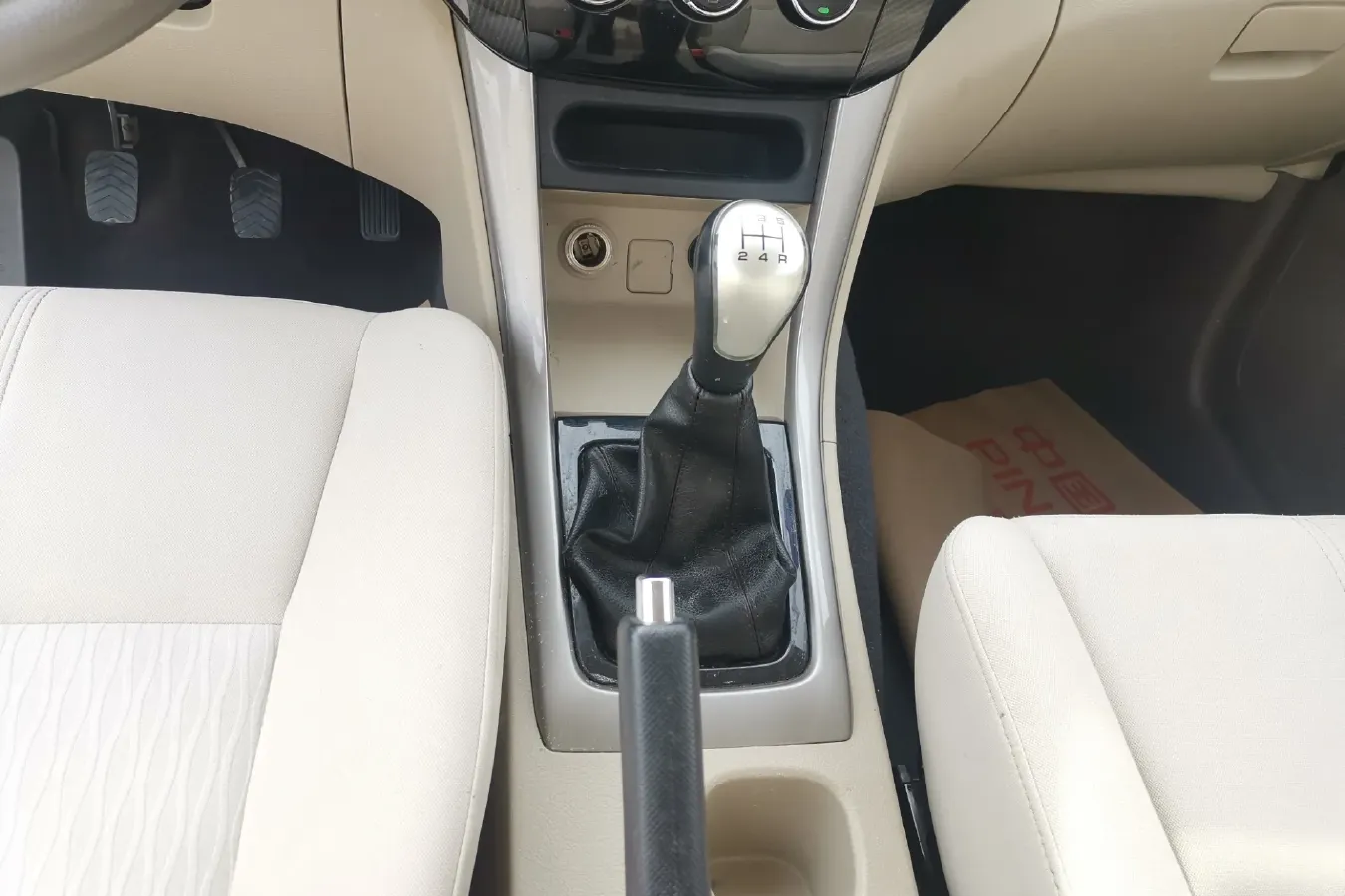 2016 Foton Gratour ix5 1.5L 116HP L4 5MT,autocango,china used car exporter,china ev exporter,chinese used car exporter,chinese used ev exporter