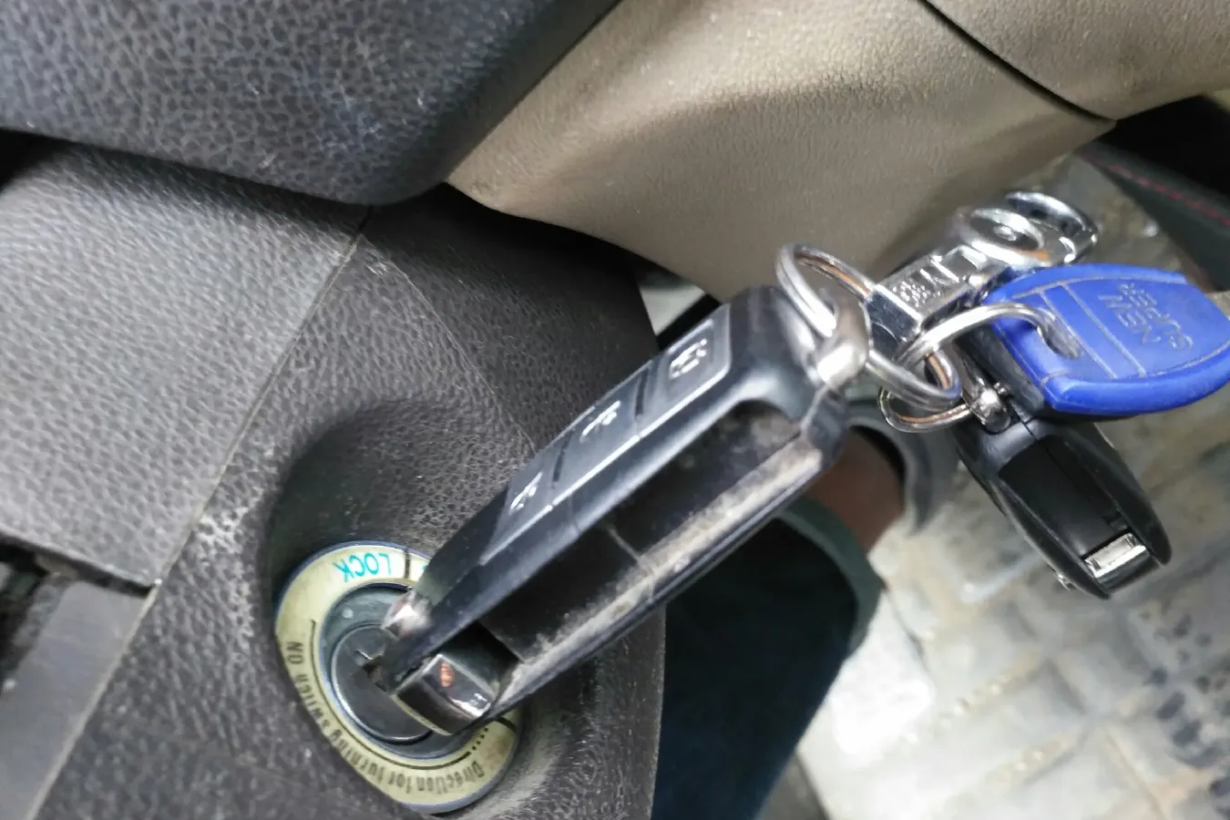 2015 BAIC WeiWang M30 1.5L 116HP L4 5MT,autocango,china used car exporter,china ev exporter,chinese used car exporter,chinese used ev exporter