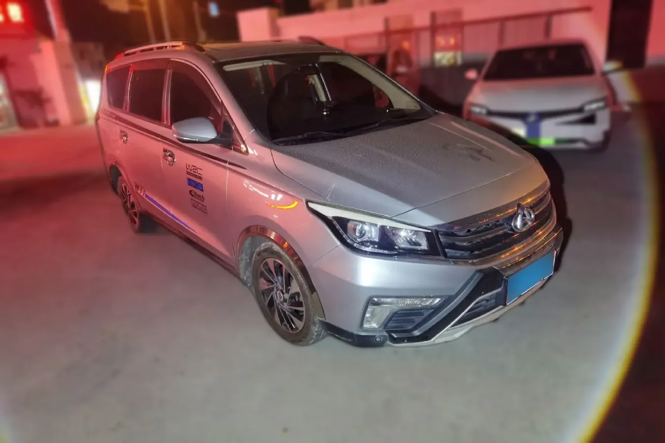 2017 ChangAn Oshan A800 1.6L 125HP L4 5MT,autocango,china used car exporter,china ev exporter,chinese used car exporter,chinese used ev exporter