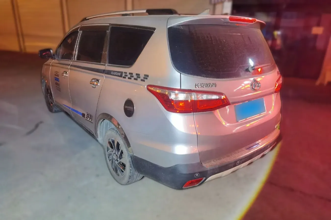 2017 ChangAn Oshan A800 1.6L 125HP L4 5MT,autocango,china used car exporter,china ev exporter,chinese used car exporter,chinese used ev exporter