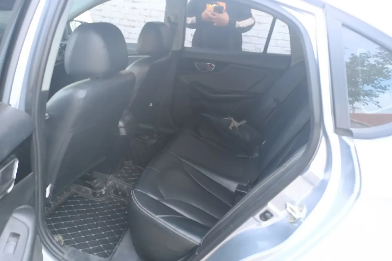 2015 Soueast V5 1.5L 120HP L4 5MT,autocango,china used car exporter,china ev exporter,chinese used car exporter,chinese used ev exporter