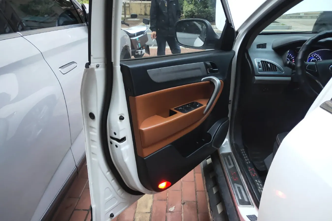 2013 JAC Refine S5 2.0T 177HP L4 6MT,autocango,china used car exporter,china ev exporter,chinese used car exporter,chinese used ev exporter