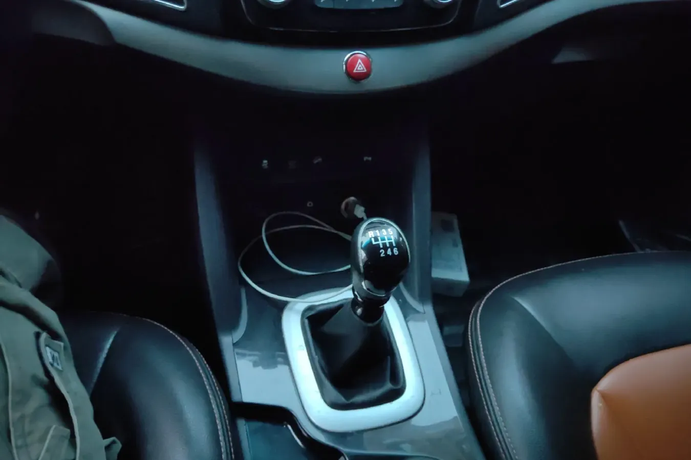 2013 JAC Refine S5 2.0T 177HP L4 6MT,autocango,china used car exporter,china ev exporter,chinese used car exporter,chinese used ev exporter