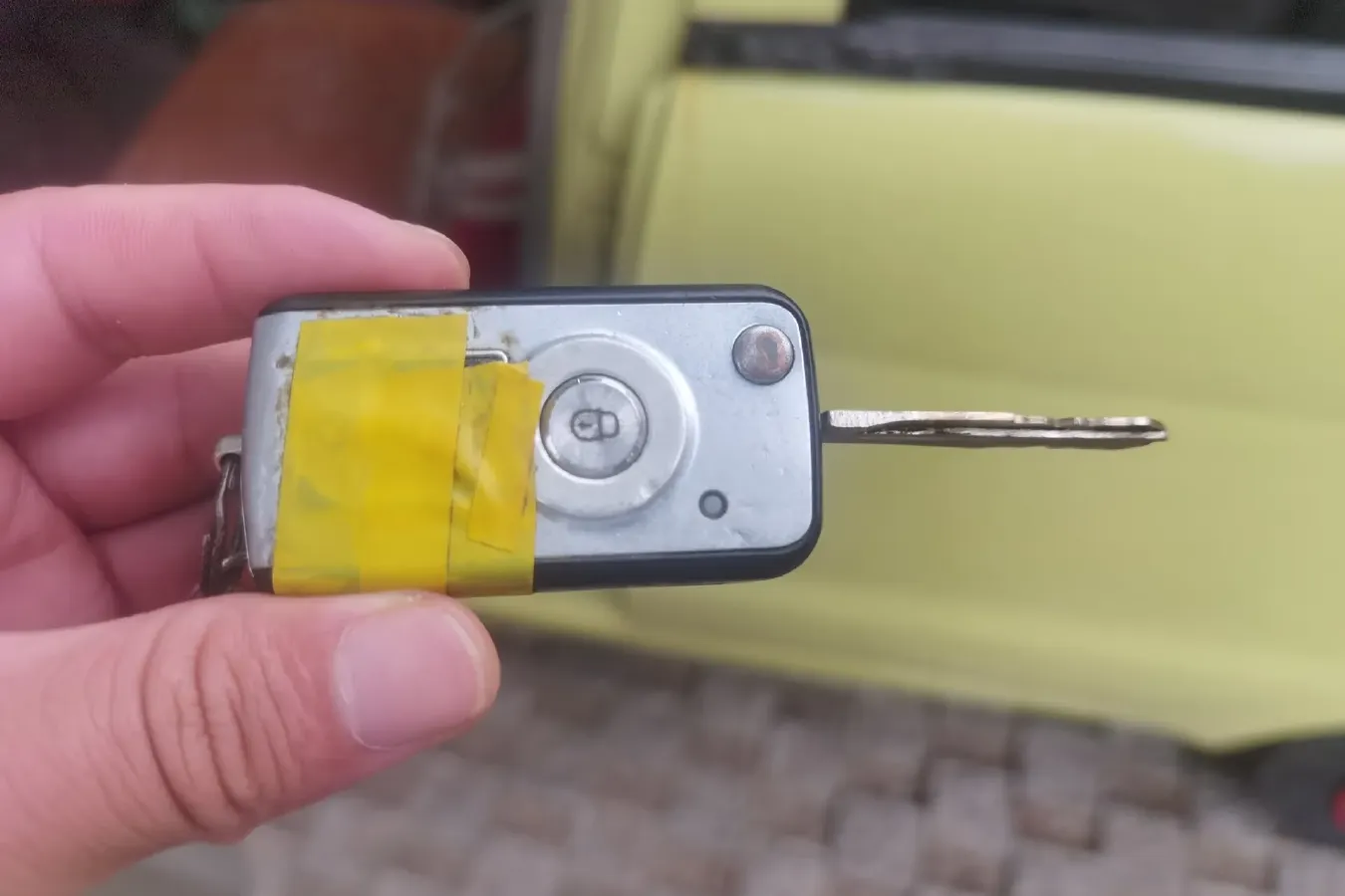 2012 Chery QQ3 1.0L 69HP L3 5MT,autocango,china used car exporter,china ev exporter,chinese used car exporter,chinese used ev exporter