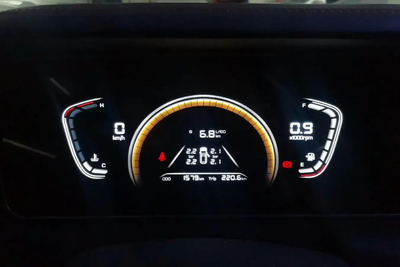 2023 BAW Calorie 2.0L 144HP L4 5MT,autocango,china used car exporter,china ev exporter,chinese used car exporter,chinese used ev exporter