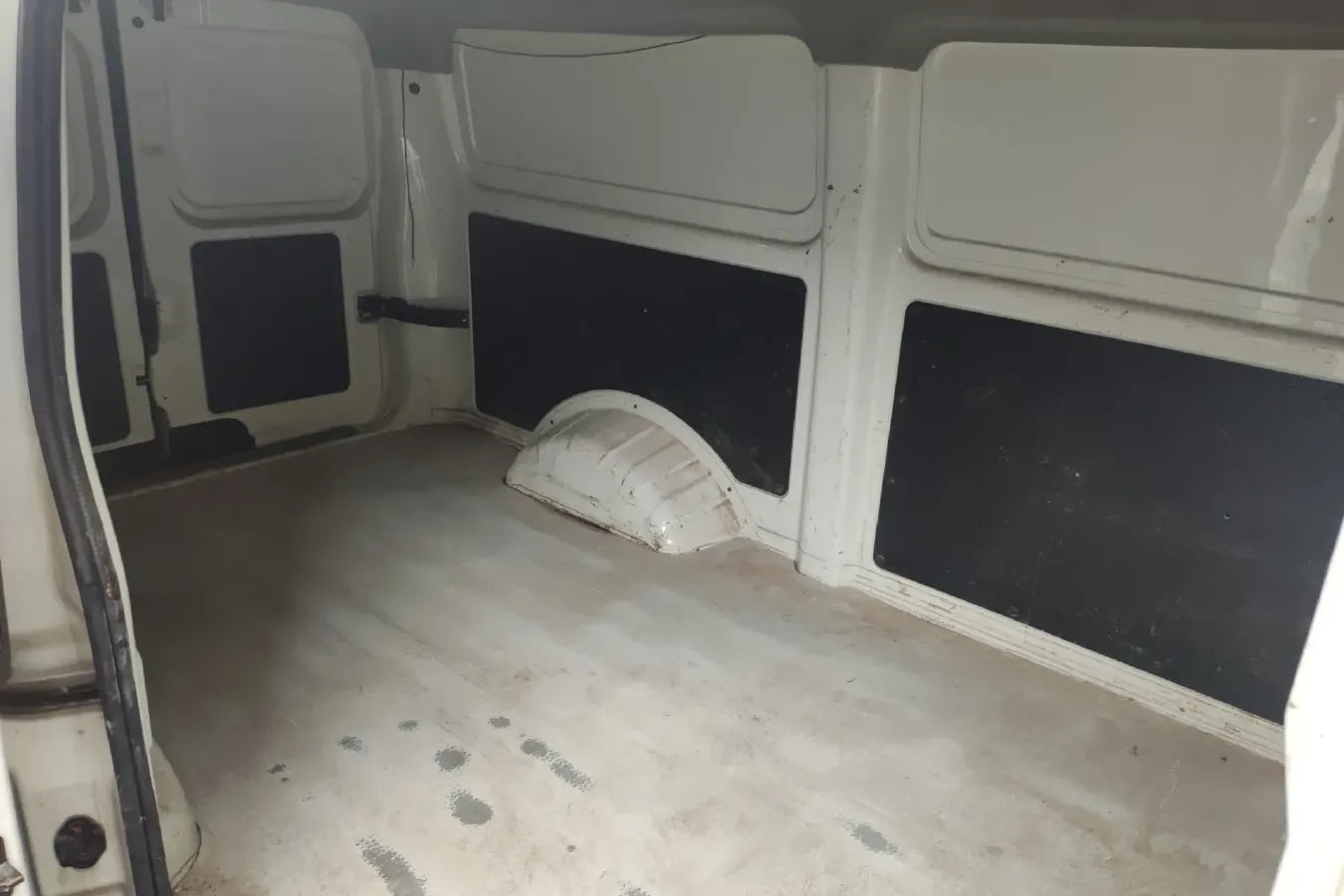 2023 DongFeng DFAC YuFeng EM26 BEV 41.47KWH,autocango,china used car exporter,china ev exporter,chinese used car exporter,chinese used ev exporter