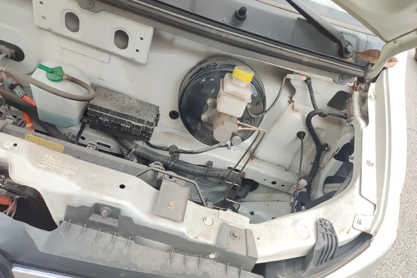 2023 DongFeng DFAC YuFeng EM26 BEV 41.47KWH,autocango,china used car exporter,china ev exporter,chinese used car exporter,chinese used ev exporter