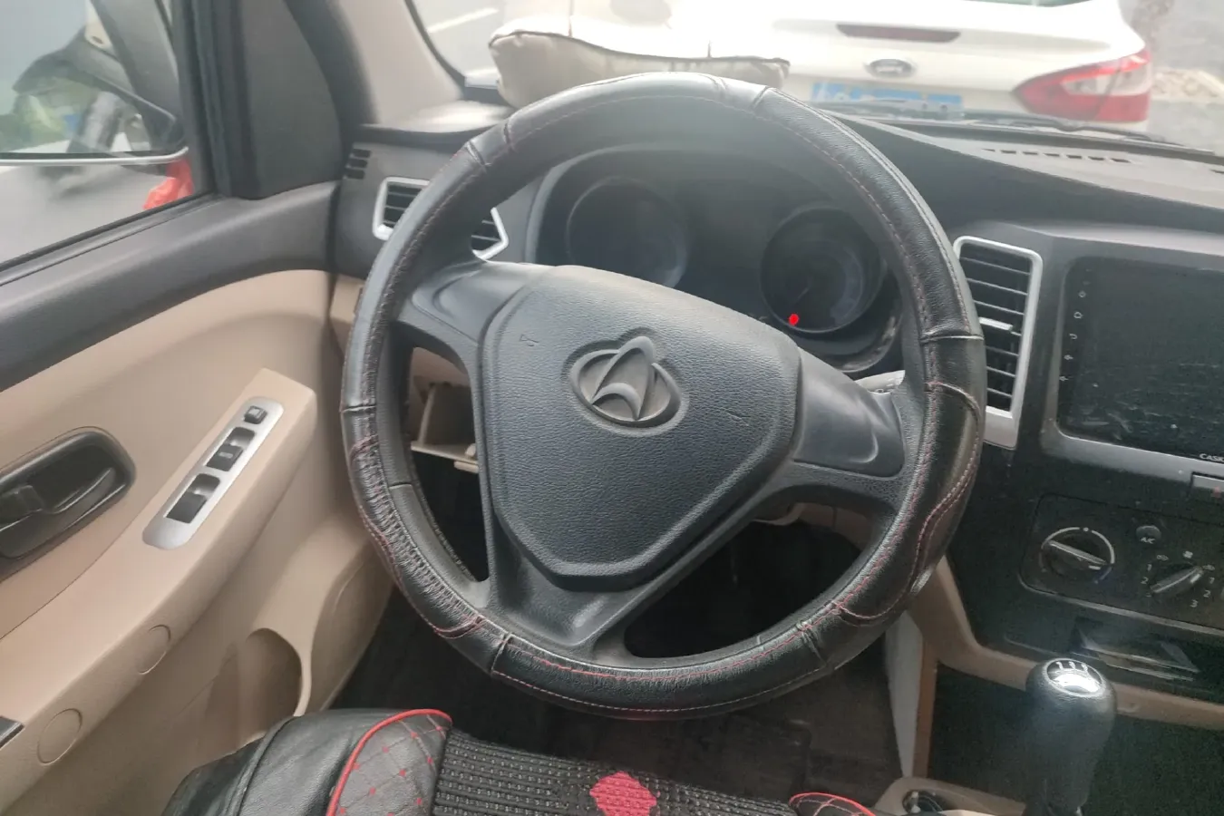 2021 ChangAn KuaYue New Leopard T3 1.6L 122HP L4 5MT,autocango,china used car exporter,china ev exporter,chinese used car exporter,chinese used ev exporter