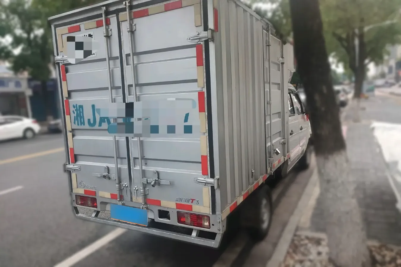 2021 ChangAn KuaYue New Leopard T3 1.6L 122HP L4 5MT,autocango,china used car exporter,china ev exporter,chinese used car exporter,chinese used ev exporter