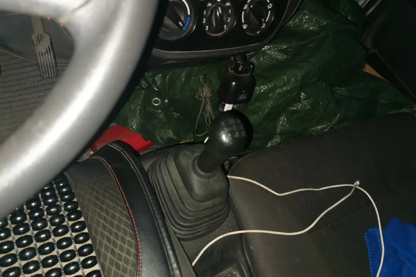 2019 ChangAn Kaicene ShenQi T20 1.5L 116HP L4 5MT,autocango,china used car exporter,china ev exporter,chinese used car exporter,chinese used ev exporter