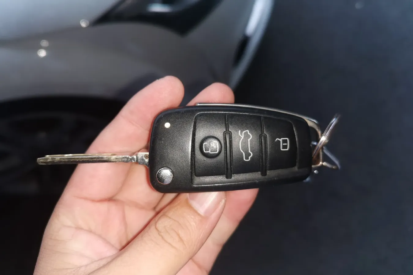 2011 Audi TTS 2.0T 272HP L4 6DCT,autocango,china used car exporter,china ev exporter,chinese used car exporter,chinese used ev exporter