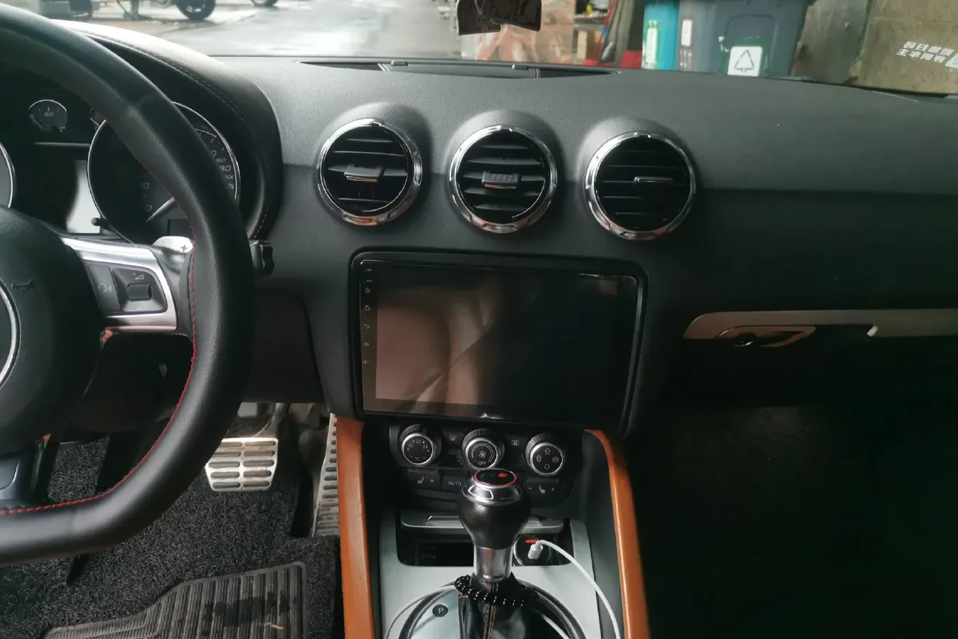 2011 Audi TTS 2.0T 272HP L4 6DCT,autocango,china used car exporter,china ev exporter,chinese used car exporter,chinese used ev exporter