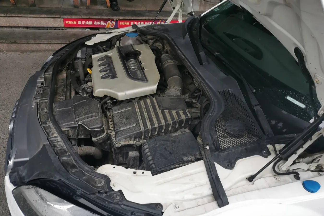 2011 Audi TTS 2.0T 272HP L4 6DCT,autocango,china used car exporter,china ev exporter,chinese used car exporter,chinese used ev exporter