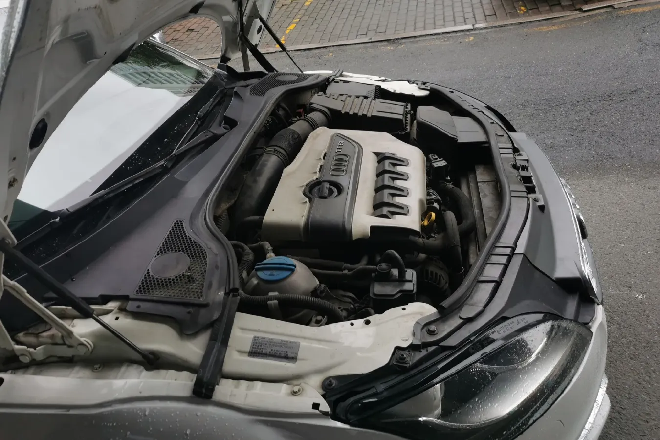 2011 Audi TTS 2.0T 272HP L4 6DCT,autocango,china used car exporter,china ev exporter,chinese used car exporter,chinese used ev exporter