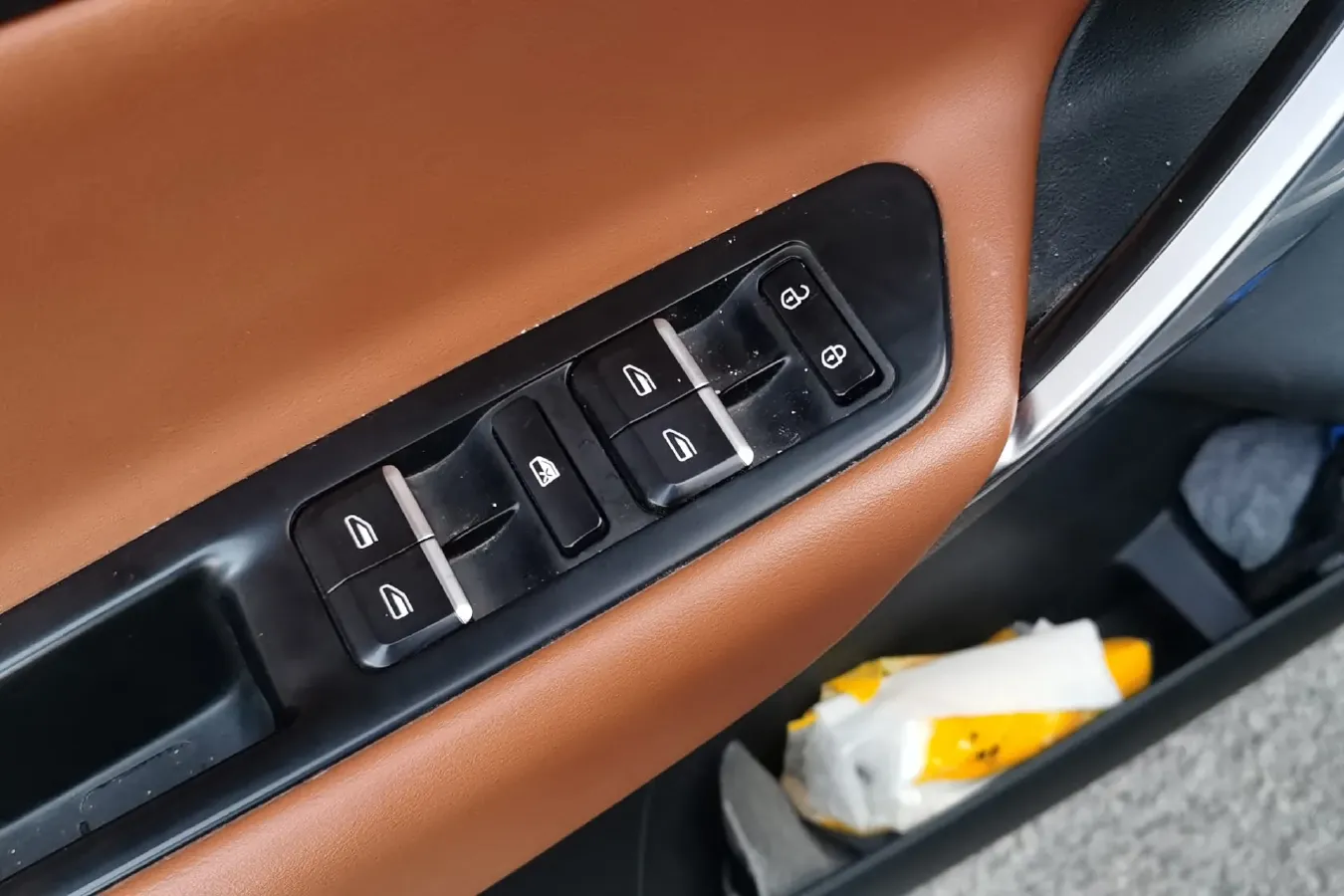 2018 Geely Azkarra 1.8T 184HP L4 6AT,autocango,china used car exporter,china ev exporter,chinese used car exporter,chinese used ev exporter