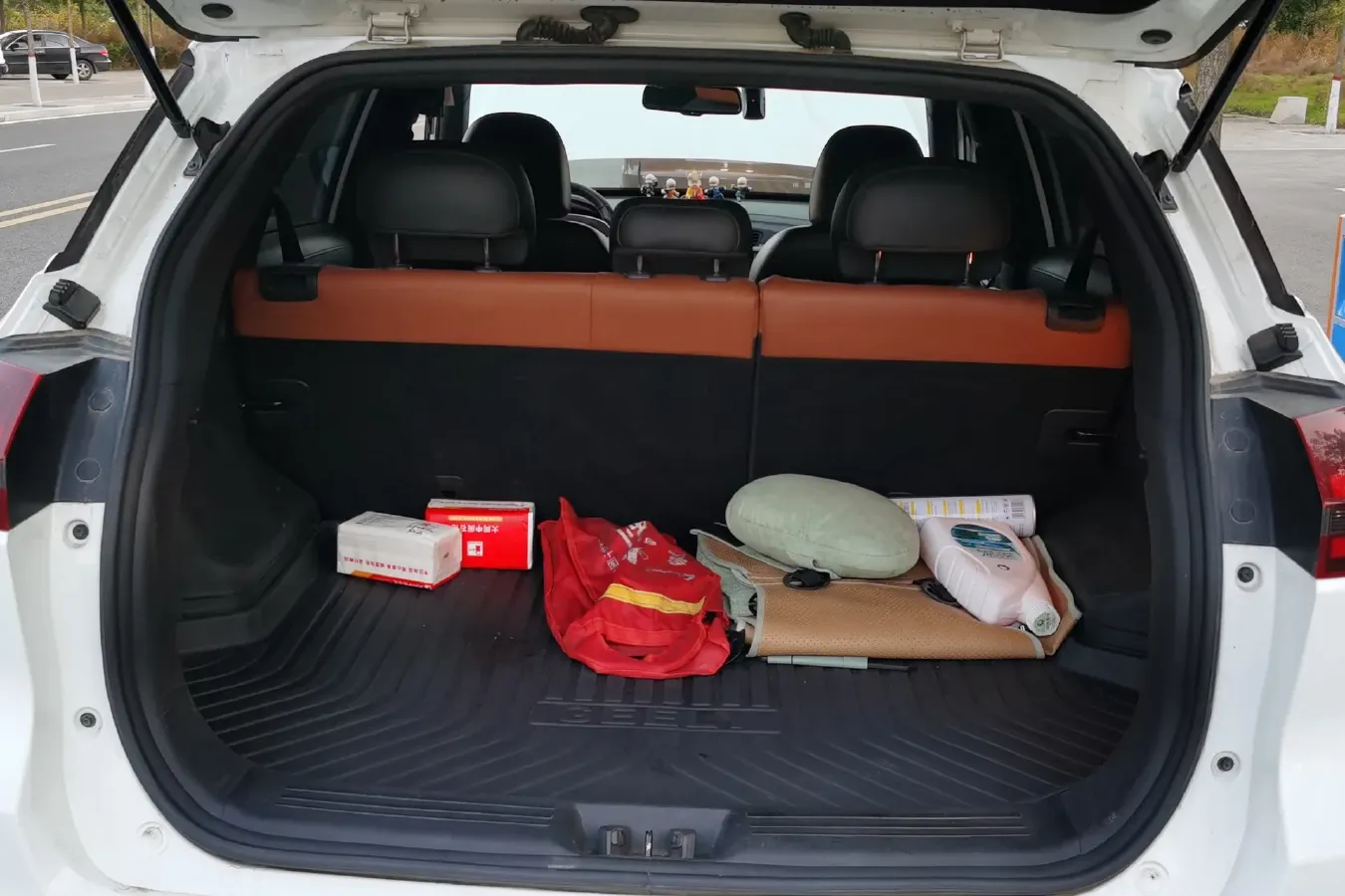 2018 Geely Azkarra 1.8T 184HP L4 6AT,autocango,china used car exporter,china ev exporter,chinese used car exporter,chinese used ev exporter