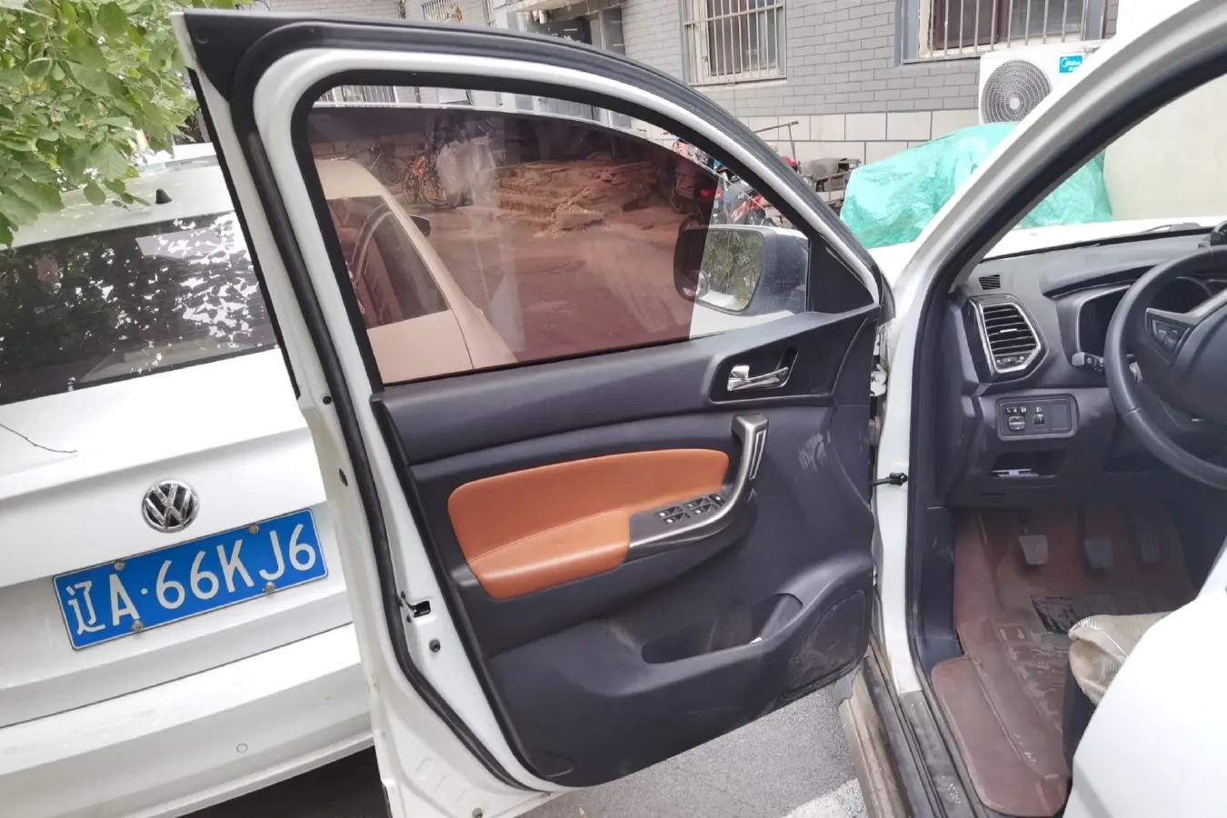 2016 ChangAn Oshan CX70 1.6L 117HP L4 5MT,autocango,china used car exporter,china ev exporter,chinese used car exporter,chinese used ev exporter