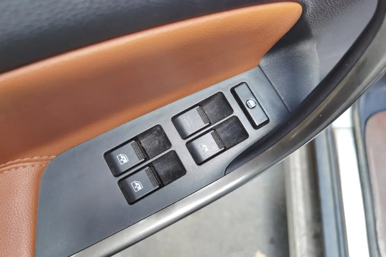 2016 ChangAn Oshan CX70 1.6L 117HP L4 5MT,autocango,china used car exporter,china ev exporter,chinese used car exporter,chinese used ev exporter