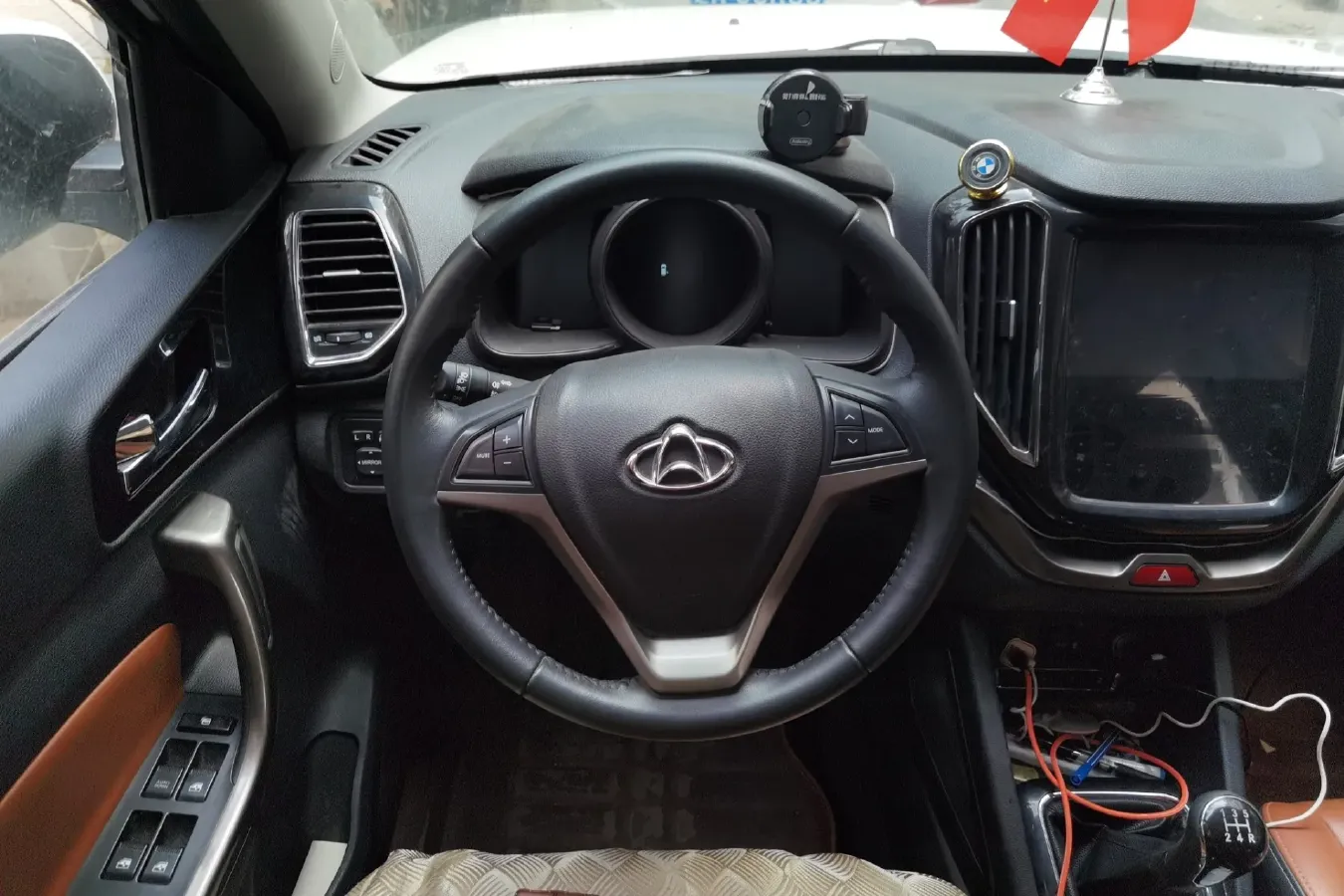 2016 ChangAn Oshan CX70 1.6L 117HP L4 5MT,autocango,china used car exporter,china ev exporter,chinese used car exporter,chinese used ev exporter