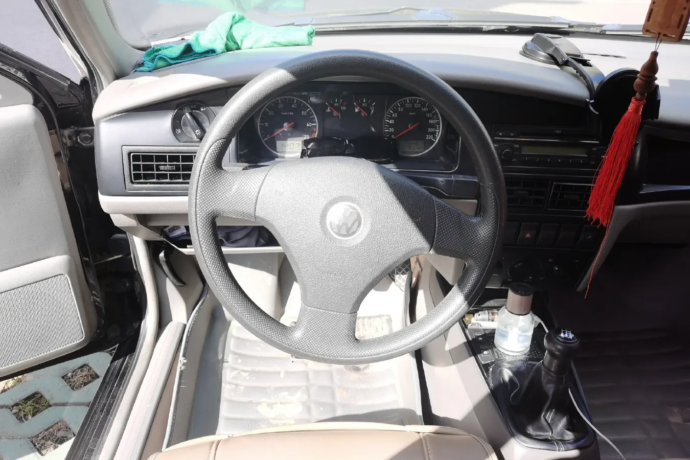 2008 Volkswagen Santana Vista 1.8L 101HP L4 5MT,autocango,china used car exporter,china ev exporter,chinese used car exporter,chinese used ev exporter