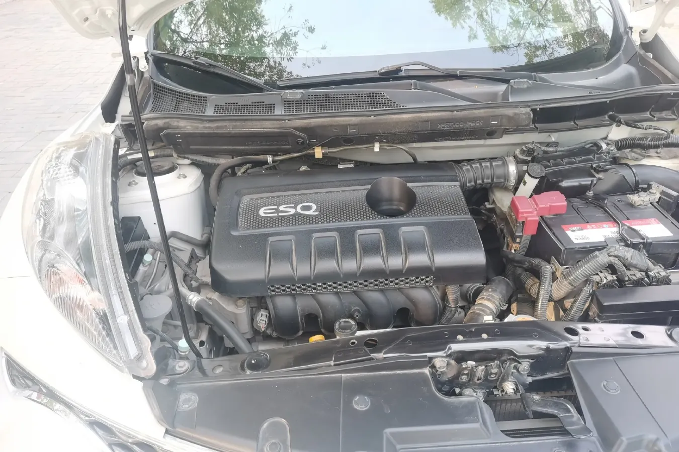 2014 Infiniti ESQ 1.6L 116HP L4 CVT,autocango,china used car exporter,china ev exporter,chinese used car exporter,chinese used ev exporter