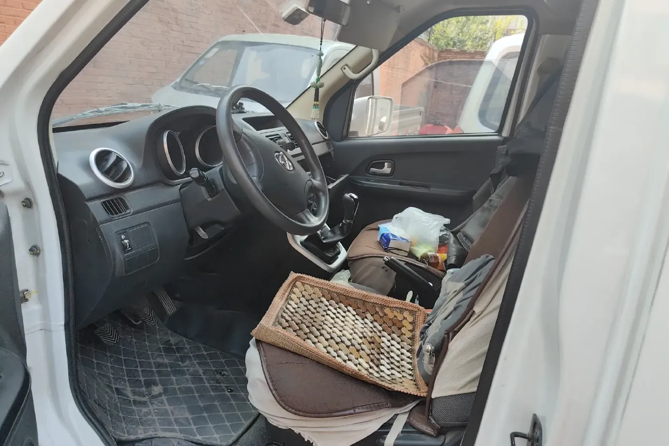 2019 ChangAn Kaicene RuiXing M70 1.5L 116HP L4 5MT,autocango,china used car exporter,china ev exporter,chinese used car exporter,chinese used ev exporter