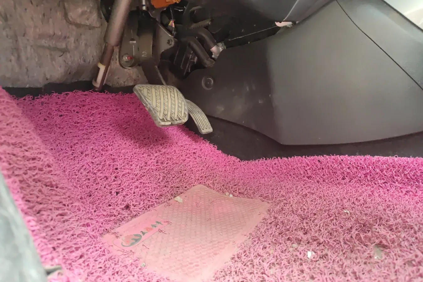 2014 Infiniti ESQ 1.6L 116HP L4 CVT,autocango,china used car exporter,china ev exporter,chinese used car exporter,chinese used ev exporter