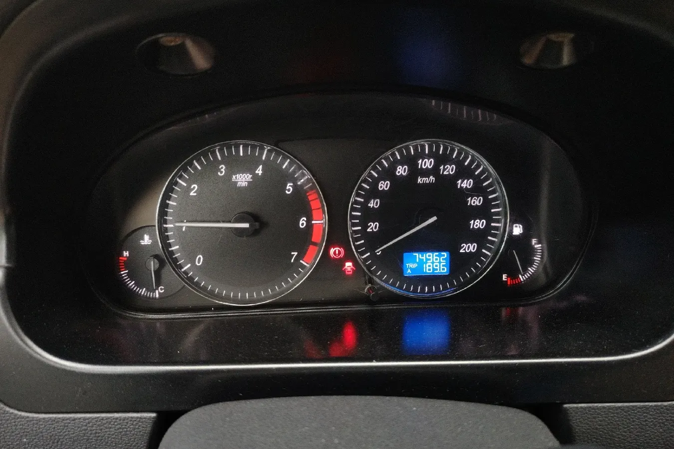 2014 BAIC WeiWang M20 1.5L 106HP L4 5MT,autocango,china used car exporter,china ev exporter,chinese used car exporter,chinese used ev exporter