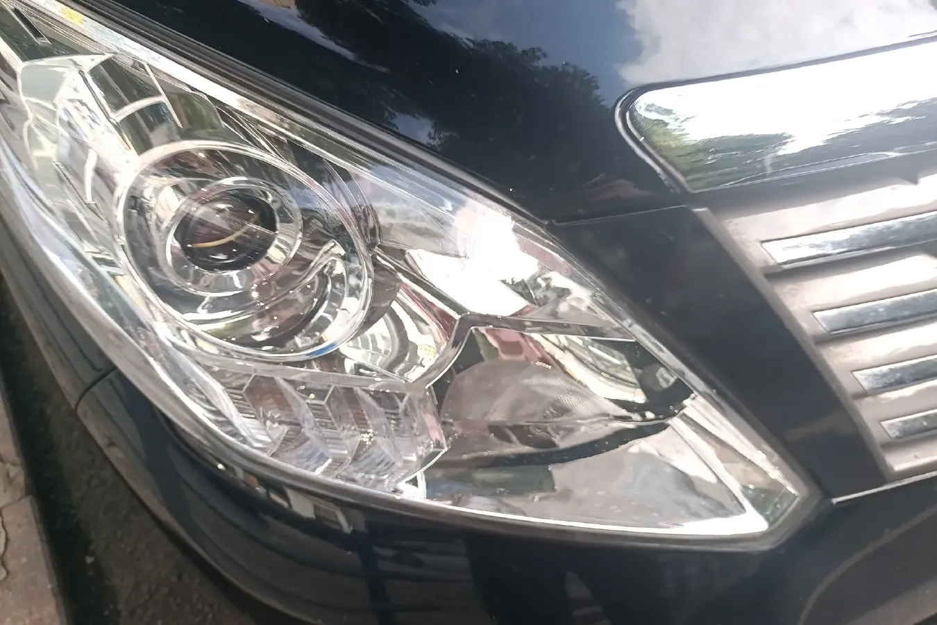 2021 DongFeng Forthing LingZhi Plus 2.0L 133HP L4 6MT,autocango,china used car exporter,china ev exporter,chinese used car exporter,chinese used ev exporter