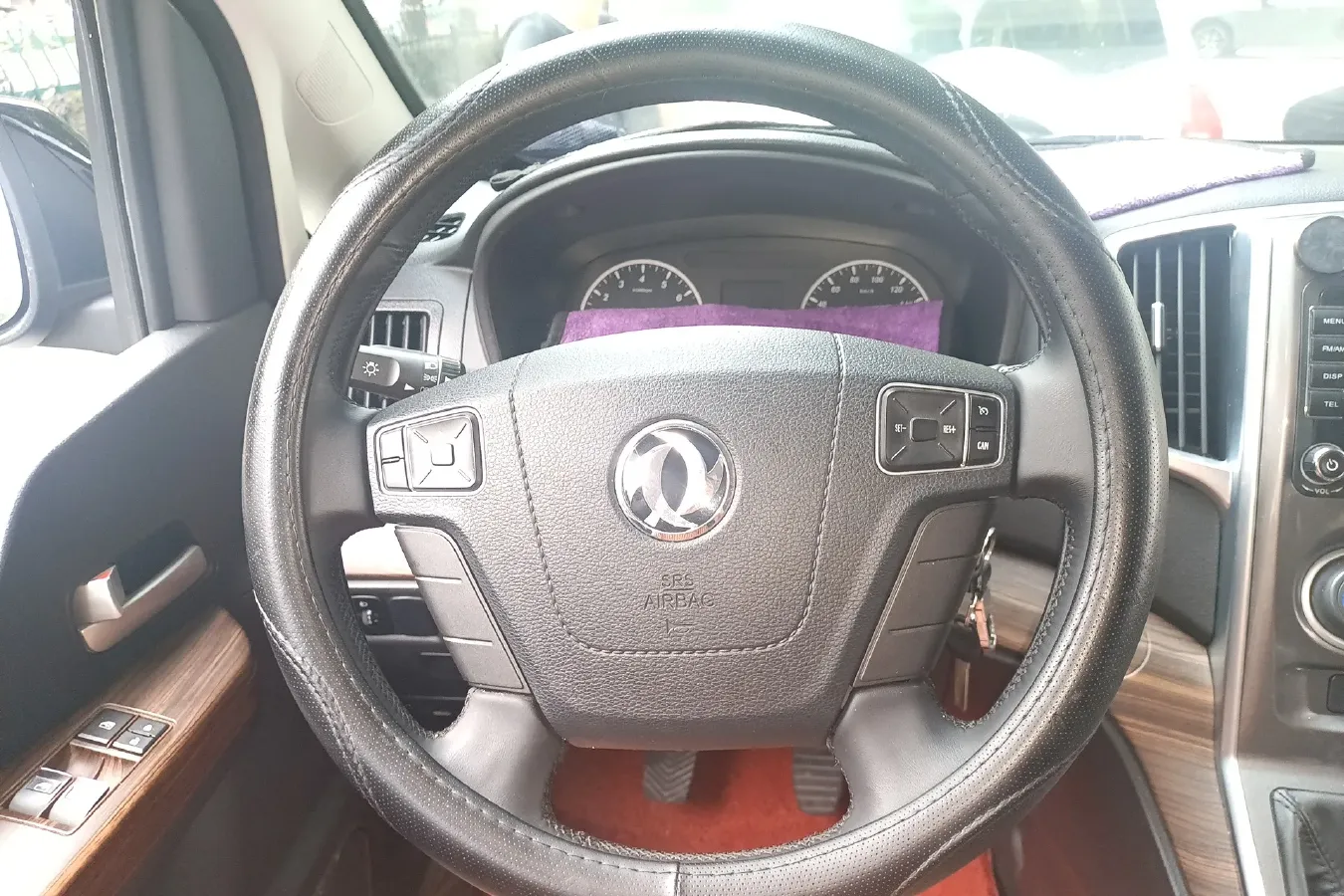 2021 DongFeng Forthing LingZhi Plus 2.0L 133HP L4 6MT,autocango,china used car exporter,china ev exporter,chinese used car exporter,chinese used ev exporter