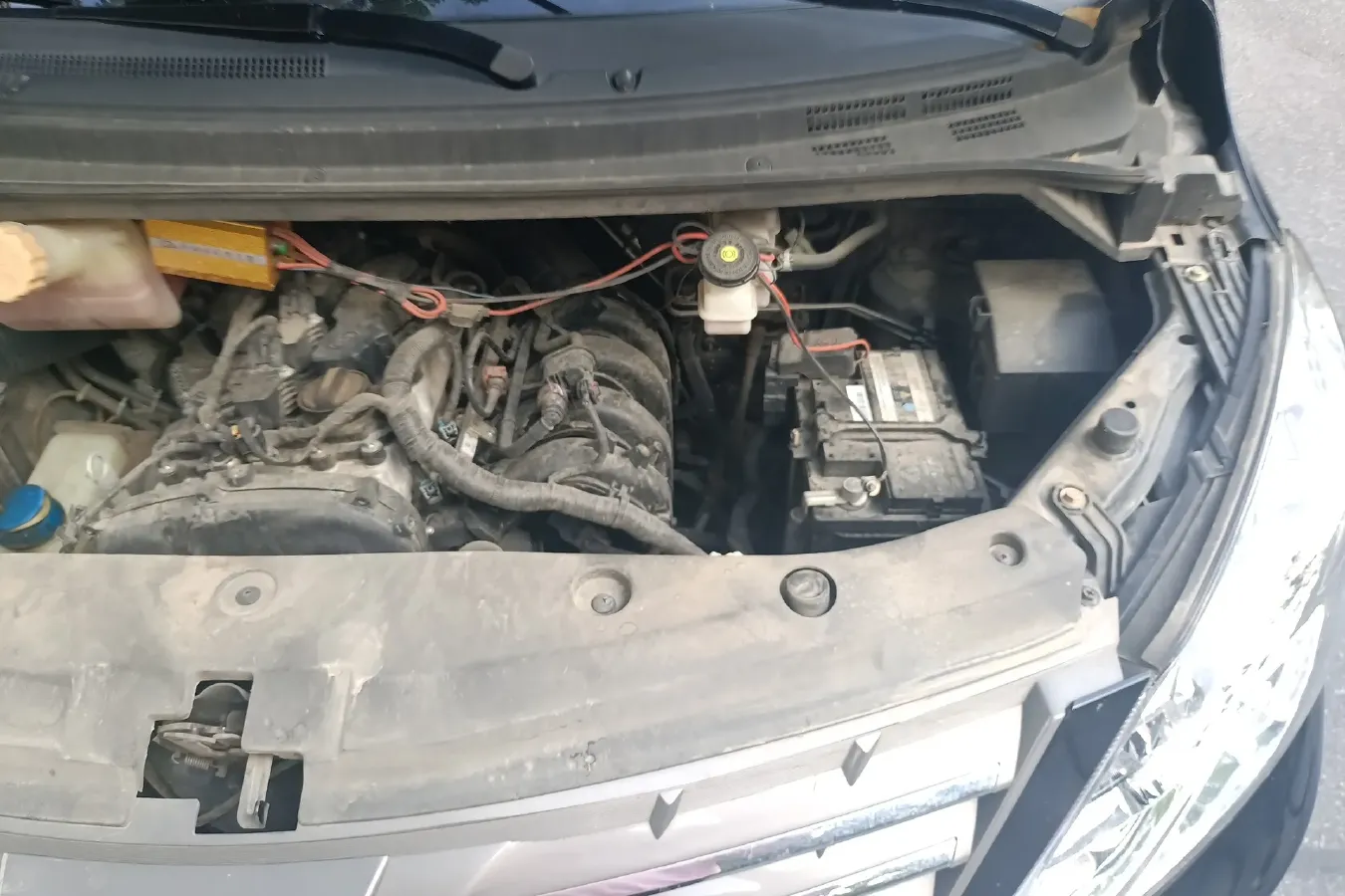 2021 DongFeng Forthing LingZhi Plus 2.0L 133HP L4 6MT,autocango,china used car exporter,china ev exporter,chinese used car exporter,chinese used ev exporter