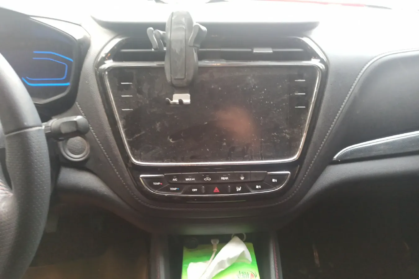 2017 ChangAn Oshan A800 1.6L 125HP L4 5MT,autocango,china used car exporter,china ev exporter,chinese used car exporter,chinese used ev exporter