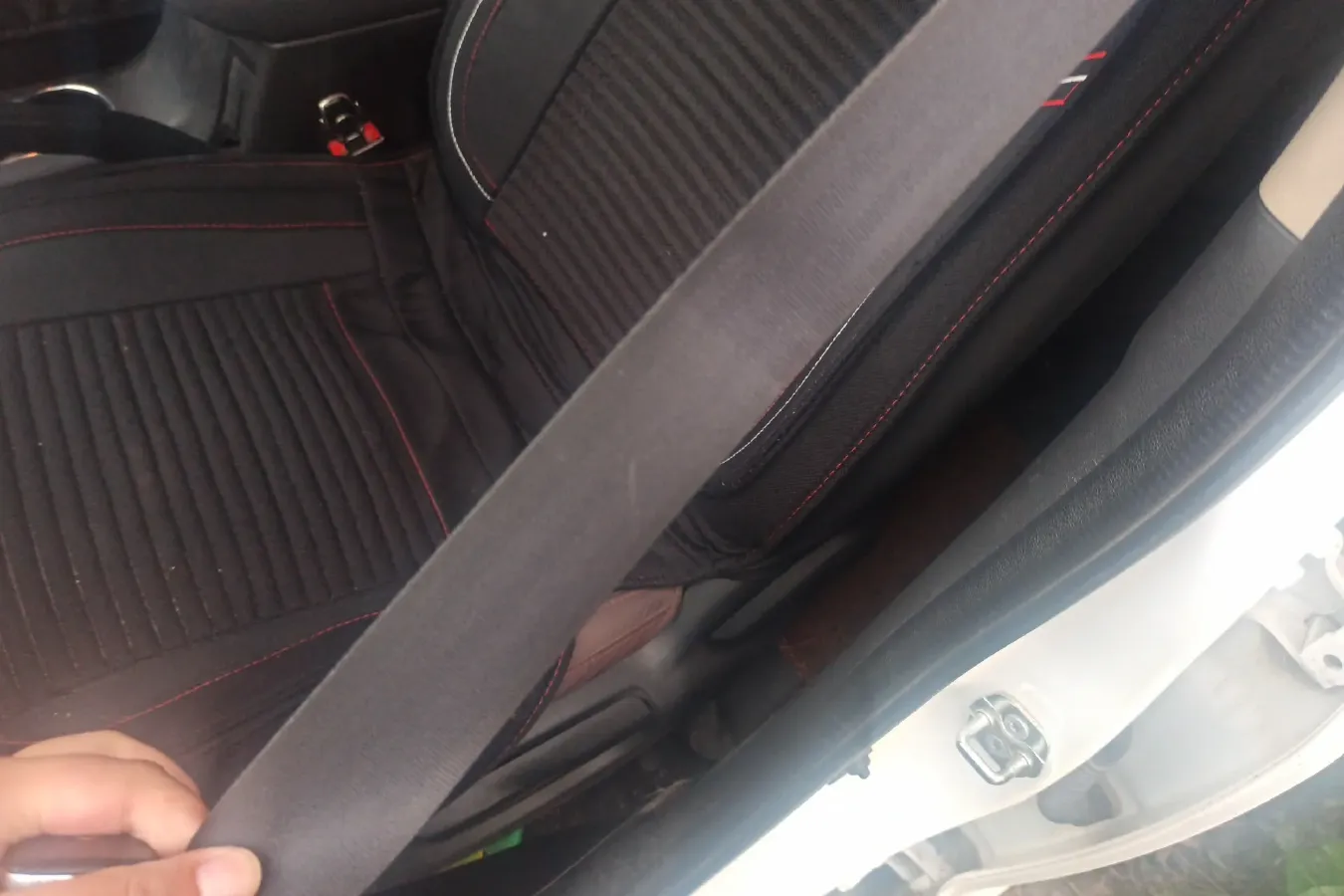 2017 ChangAn Oshan A800 1.6L 125HP L4 5MT,autocango,china used car exporter,china ev exporter,chinese used car exporter,chinese used ev exporter