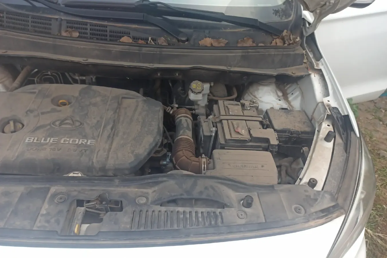 2017 ChangAn Oshan A800 1.6L 125HP L4 5MT,autocango,china used car exporter,china ev exporter,chinese used car exporter,chinese used ev exporter