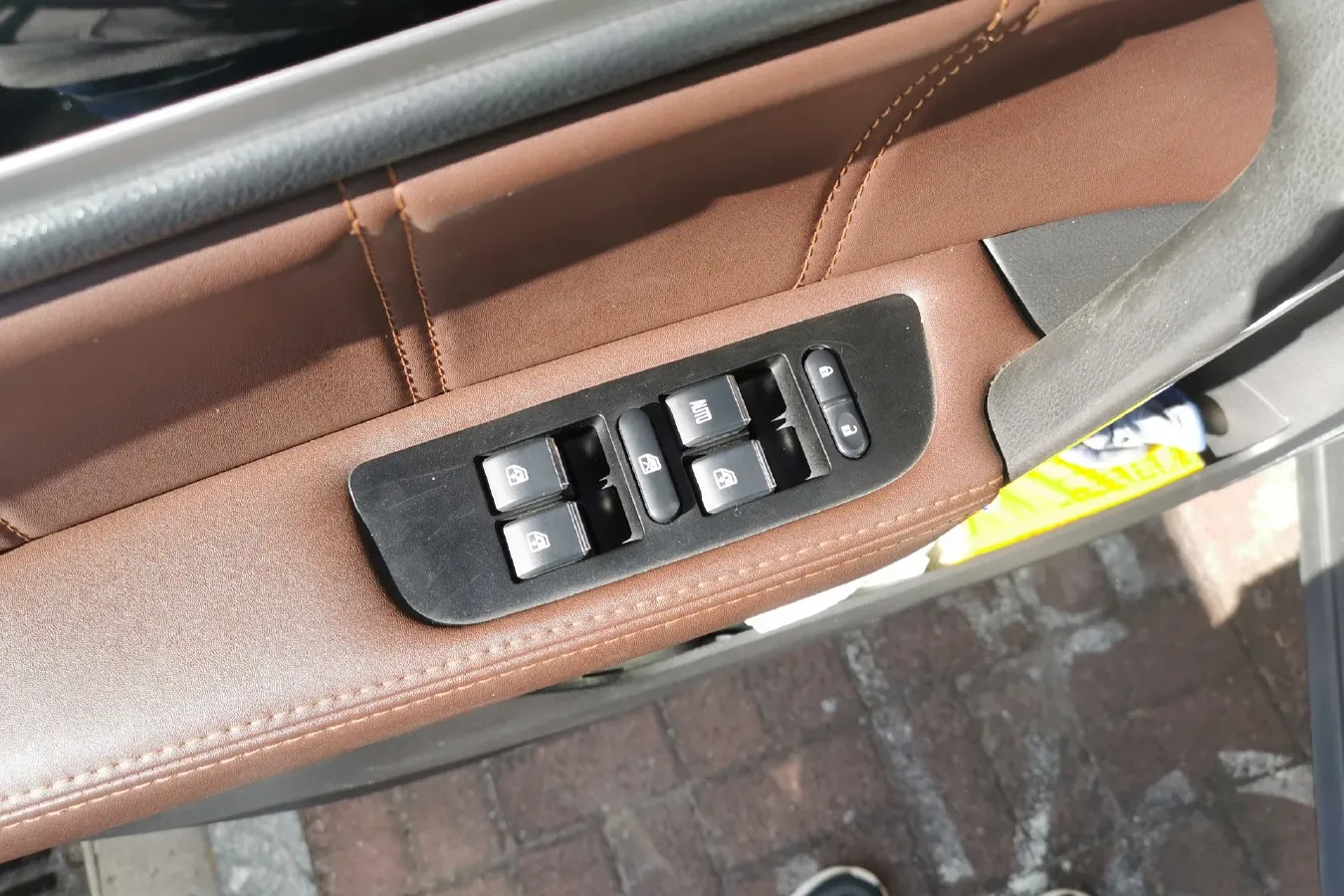 2017 Yema T70 1.5T 156HP L4 5MT,autocango,china used car exporter,china ev exporter,chinese used car exporter,chinese used ev exporter