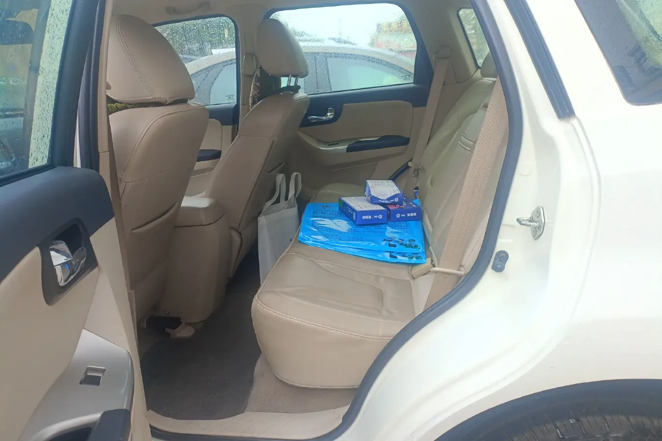 2015 HaiMa S7 2.0L 150HP L4 5AT,autocango,china used car exporter,china ev exporter,chinese used car exporter,chinese used ev exporter