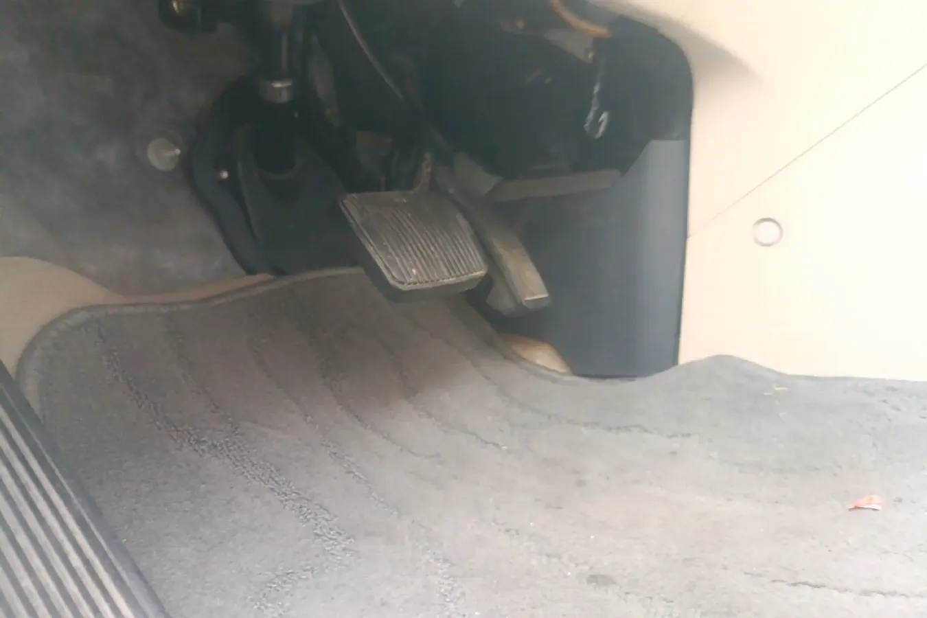 2015 HaiMa S7 2.0L 150HP L4 5AT,autocango,china used car exporter,china ev exporter,chinese used car exporter,chinese used ev exporter