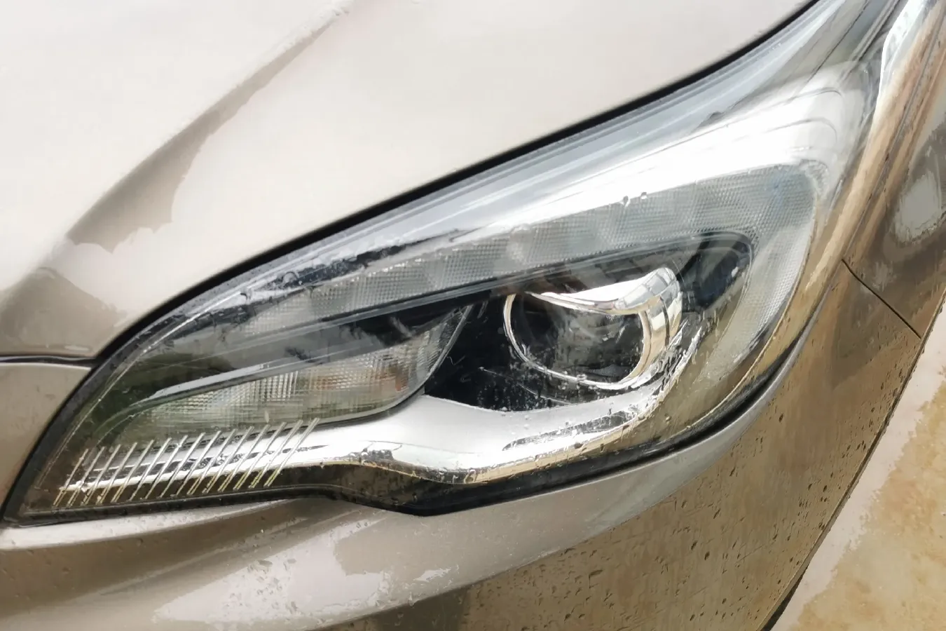 2018 Buick Envision 2.0T 260HP L4 9AT,autocango,china used car exporter,china ev exporter,chinese used car exporter,chinese used ev exporter