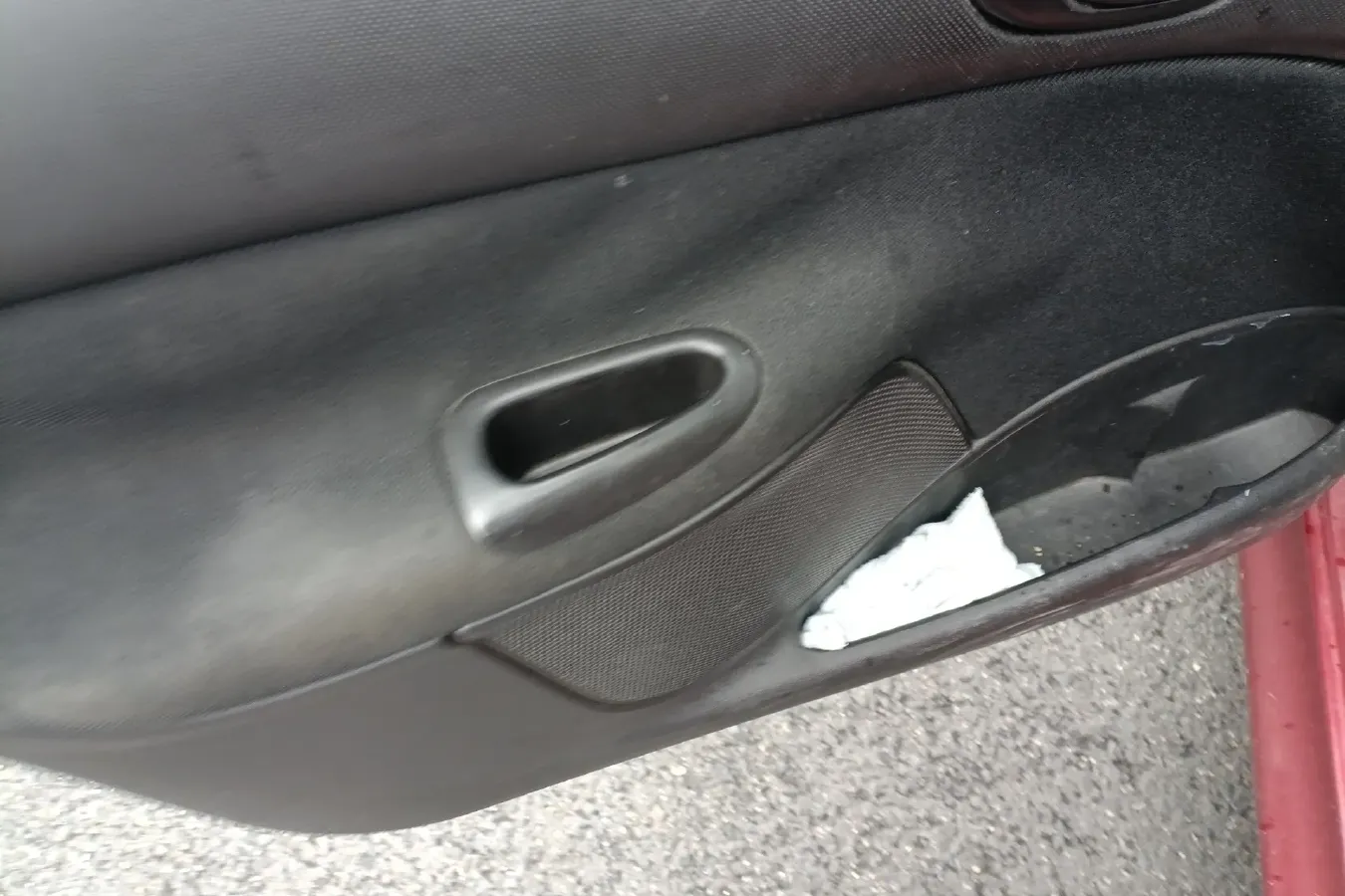 2009 Peugeot 207 1.4L 76HP L4 5MT,autocango,china used car exporter,china ev exporter,chinese used car exporter,chinese used ev exporter