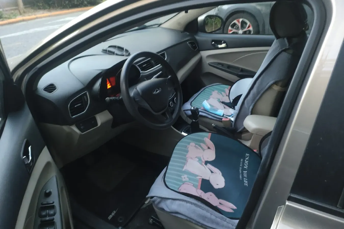 2015 Chery Arrizo 3 1.5L 109HP L4 5MT,autocango,china used car exporter,china ev exporter,chinese used car exporter,chinese used ev exporter