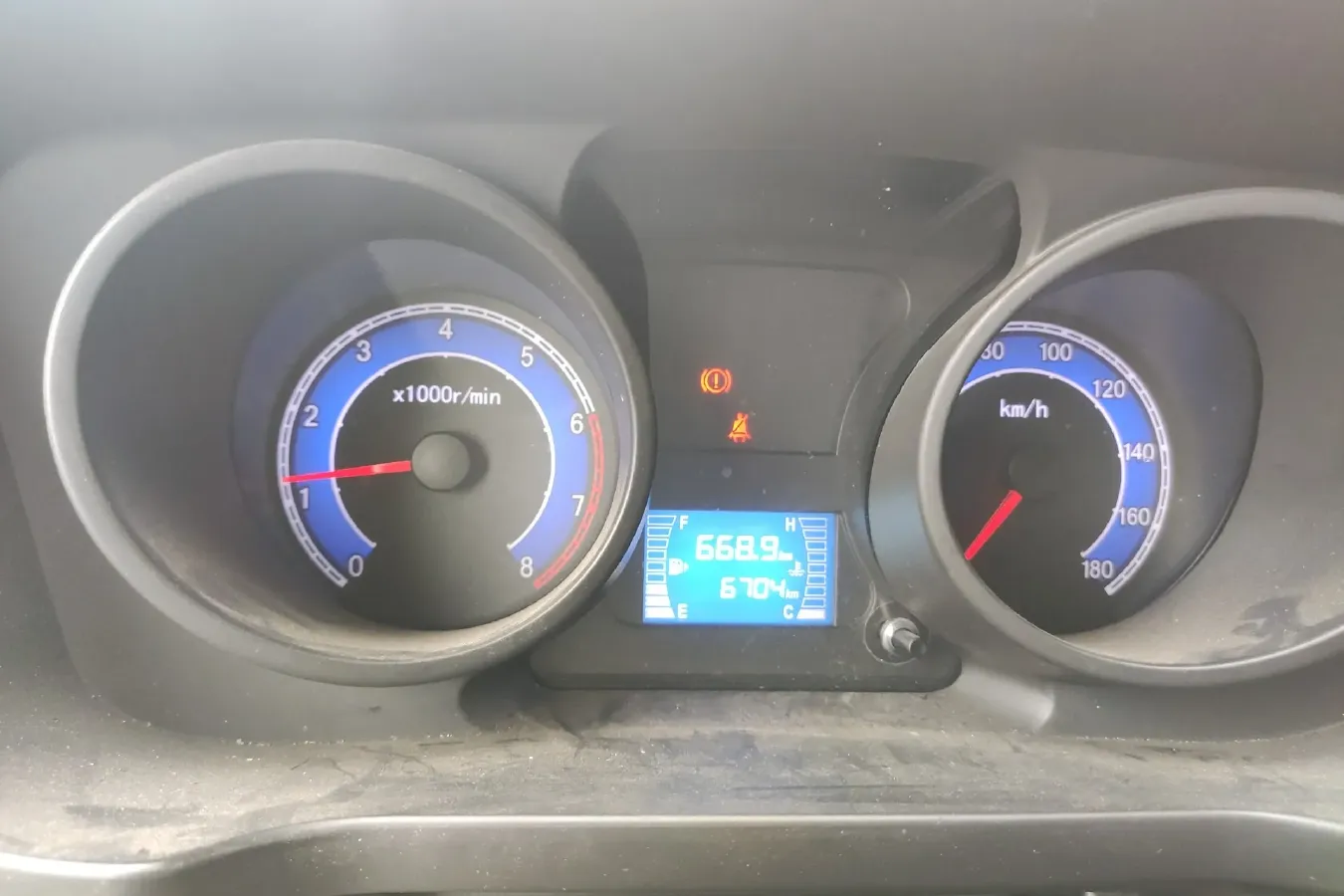 2018 ChangAn KuaYue KuaYueWang X1 1.2L 91HP L4 5MT,autocango,china used car exporter,china ev exporter,chinese used car exporter,chinese used ev exporter