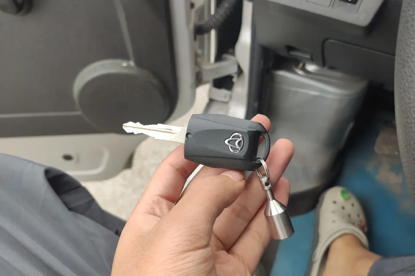 2018 ChangAn KuaYue KuaYueWang X1 1.2L 91HP L4 5MT,autocango,china used car exporter,china ev exporter,chinese used car exporter,chinese used ev exporter