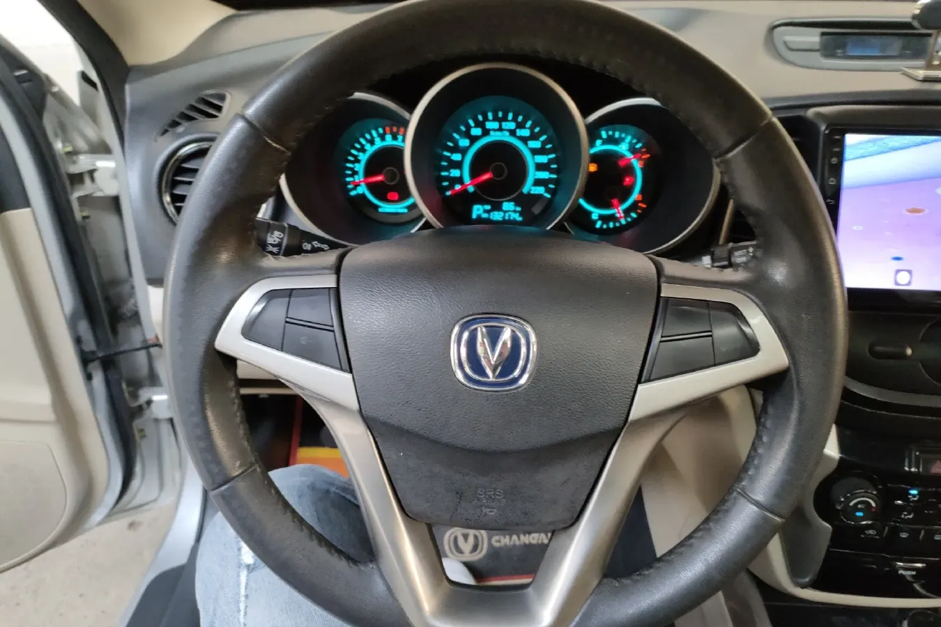 2012 ChangAn Eado 1.6L 125HP L4 4AT,autocango,china used car exporter,china ev exporter,chinese used car exporter,chinese used ev exporter