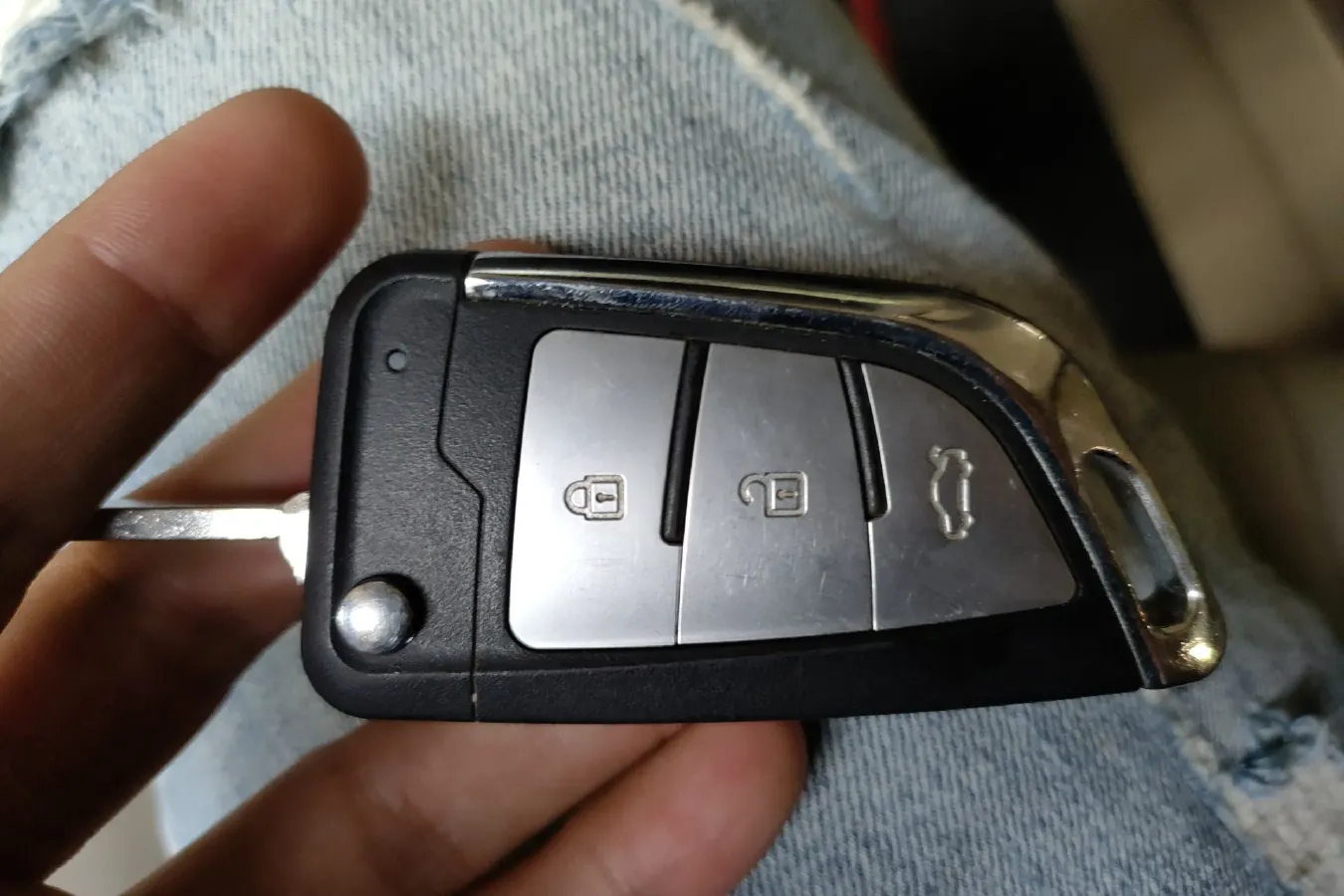 2012 ChangAn Eado 1.6L 125HP L4 4AT,autocango,china used car exporter,china ev exporter,chinese used car exporter,chinese used ev exporter