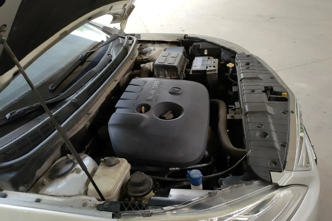 2012 ChangAn Eado 1.6L 125HP L4 4AT,autocango,china used car exporter,china ev exporter,chinese used car exporter,chinese used ev exporter