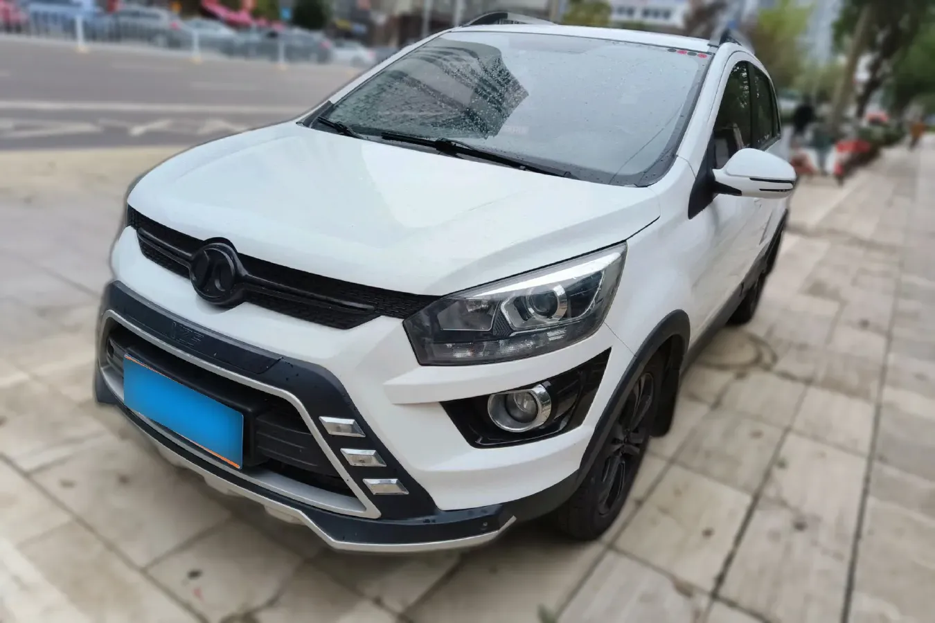 2015 BeiJing Auto Senova X25 1.5L 116HP L4 5MT,autocango,china used car exporter,china ev exporter,chinese used car exporter,chinese used ev exporter